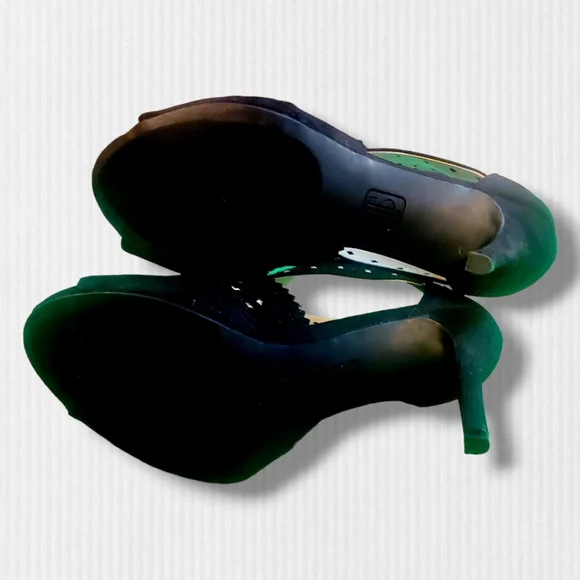 Jennifer Lopez | Sweet Gum | Black Cutout High Heel Shoes | Size 6.5 Medium | - Picture 11 of 12